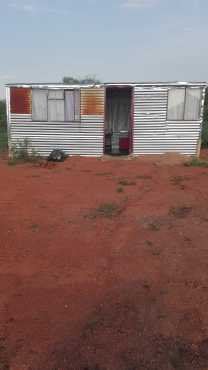 Stand with 2room shack for sale