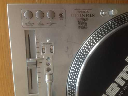 stanton str 80 turntable