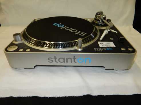 Stanton Turntable