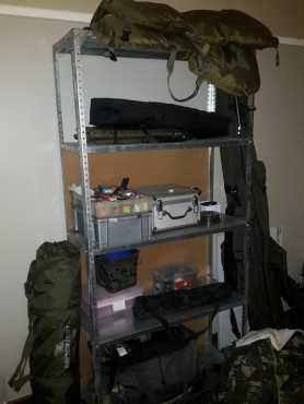 storage shelfs