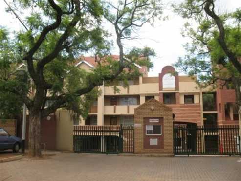 Student accommodation. Walking distance from University Pretoria