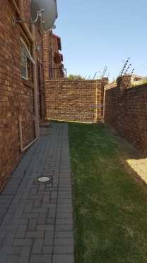 Stunning 3 Bedroom Duplex  in Wilgeheuwel