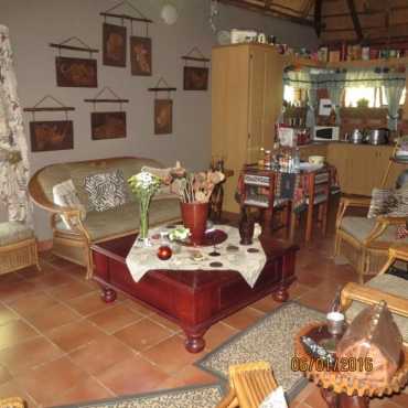 stunning plot lodge for sale in boekenhoutskloof (kameeldrift west)