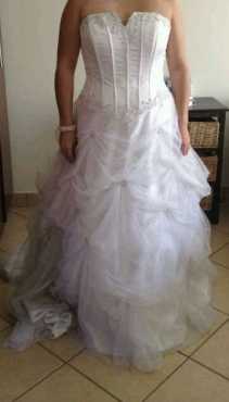 Stunning White Satin Wedding Dress for sale