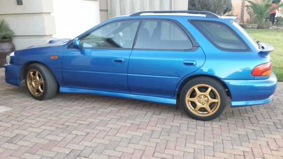 subaru impreza sports wagon 2.0L turbo