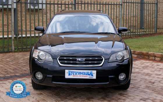 Subaru Outback 3.0 R AWD AT