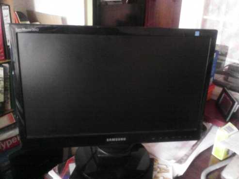 Sumsung 17 inch pc monitor