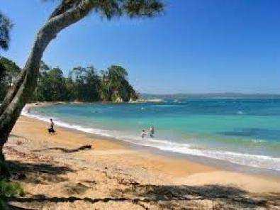 Sunshine Bay Beach Holiday  01012016 to 080120