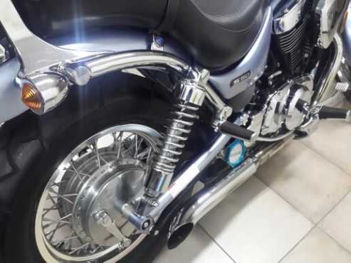 Suzuki Boulevard S50