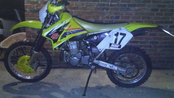 Suzuki DRZ 400