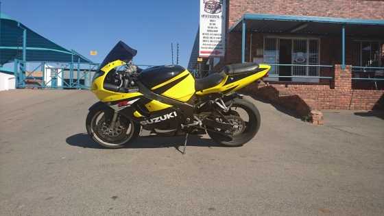 Suzuki GSX-R 750