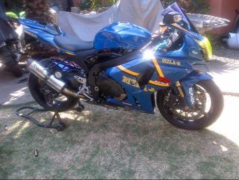 SUZUKI GSXR 1000 RIZLA 2011