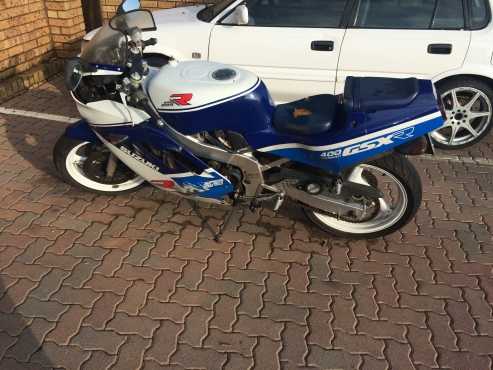 Suzuki gsxr 400