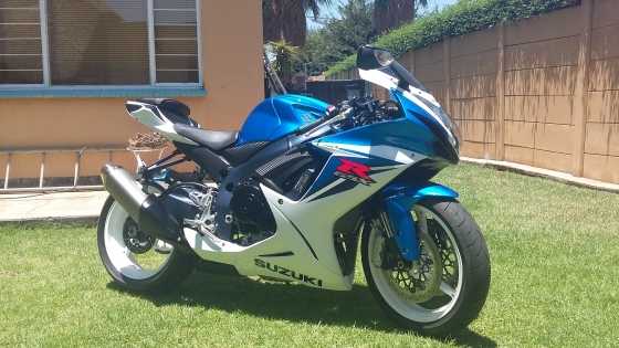 suzuki gsxr 600