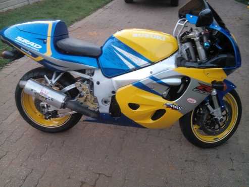 Suzuki GSXR 750 SRAD