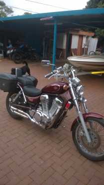 suzuki intruder 1400