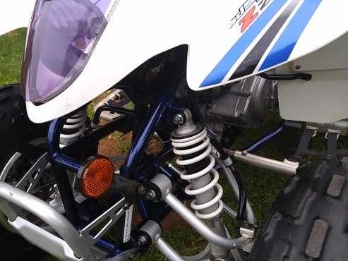 Suzuki ltz 250 Quad