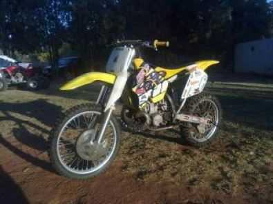 Suzuki RM 250cc, 2-stroke. 1998 model. R17 000