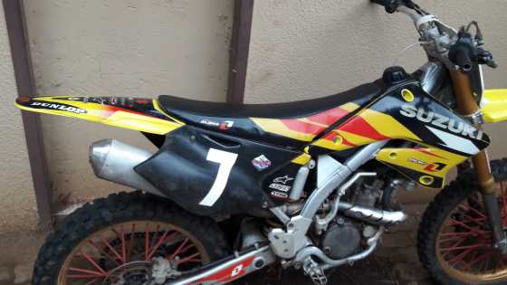 SUZUKI RMZ 250