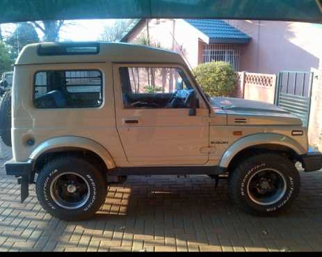 Suzuki Samurai