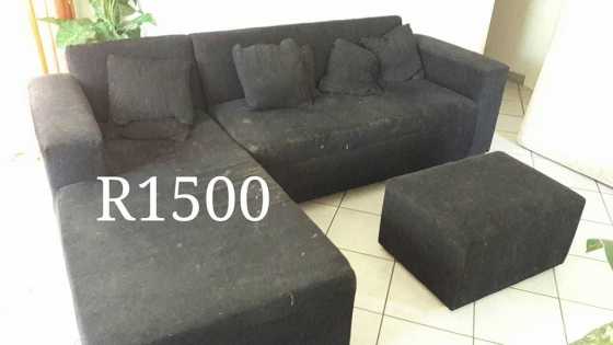 Swart suede hoek bank te koop