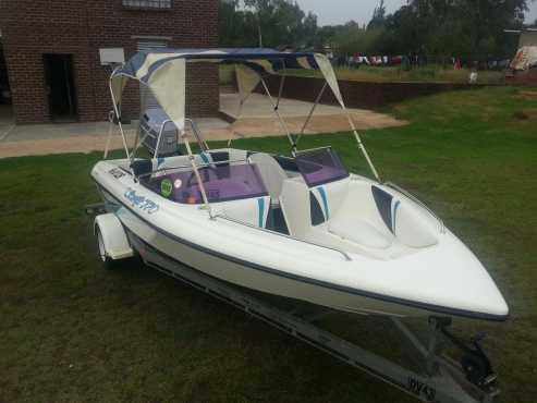 Swift 170 Bowrider with Johnson 150hp V6 motor