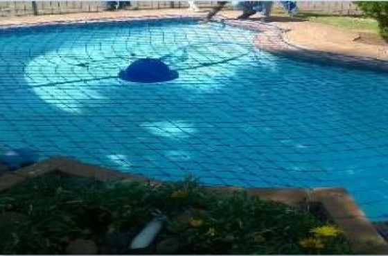 SWIMMING POOL SAFETY NETS - R 2000