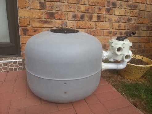 Swimming pool sand filter