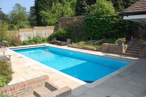 SWIMMING POOL SPECIALISTS