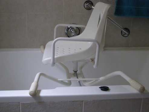 Swivel Bath Chair