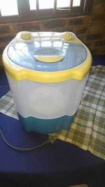Table top water chiller