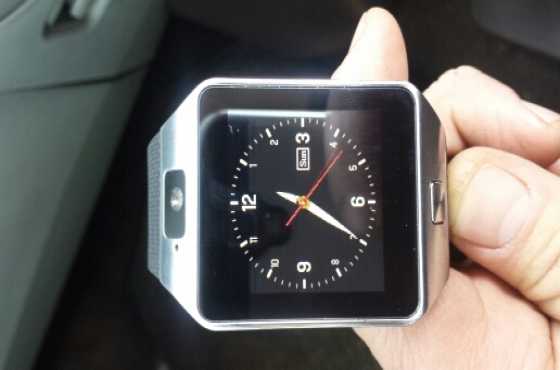 tach screen smartwatch