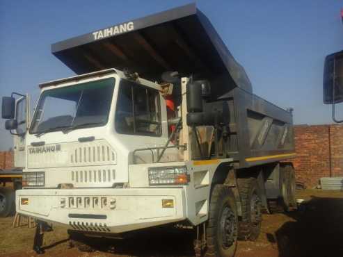 TAIHANG OFFROAD DUMP TRUCK DEMO MODEL