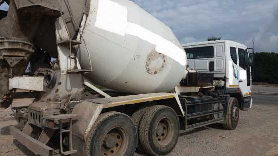 TATA 6m MIXER TRUCK