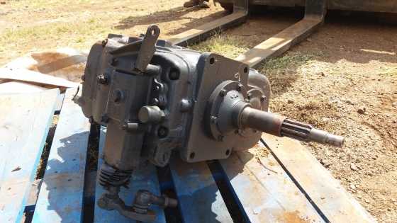 TATA 713S GEARBOX