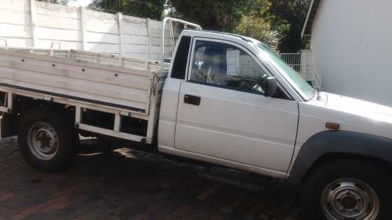 Tata Bakkkie 207  For sale .Contact Tim 072 768 5608