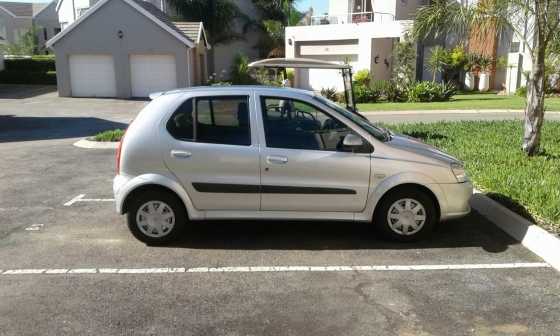 Tata Indica 2009 1.4 LSi - 95000Km . New Tyres . Service History . AC . CD Front Loader  R35000 neg