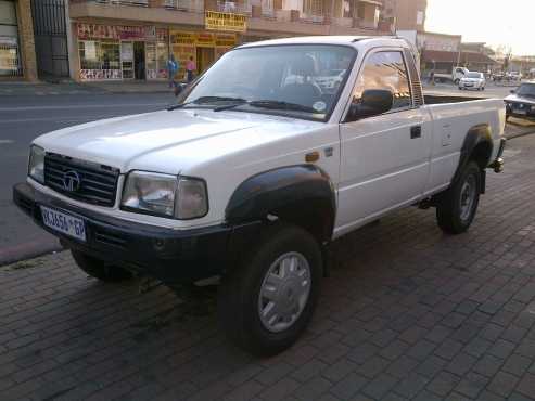 tata telcoline 2.0tdi 2007 720000km 1 owner r44950-00  5 speed  fuel saver  aircon  power steering