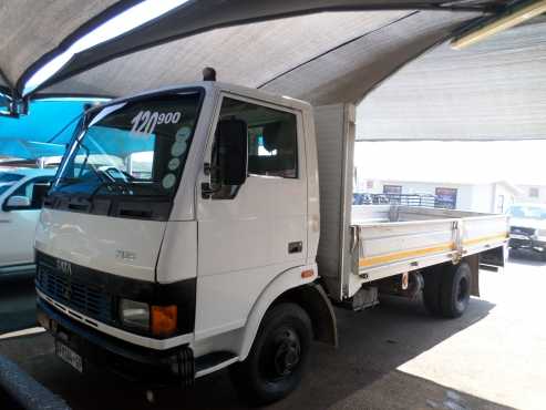 Tata Truck (Double wheels) 4 ton