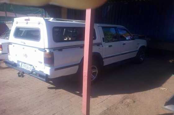 Te koop 1996 Ford Courier DC V6 bakkie.