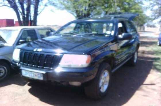 Te koop jeep 4.7 V8 petrol