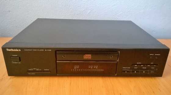 Technics CD Player Model SL-PJ28