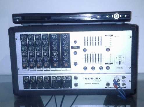 Tedelex mixer met 2 Tedelex speakers te koop