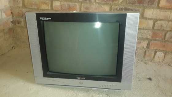 Telefunken TV PLUS wall mount for sale XX Urgent Sale XX