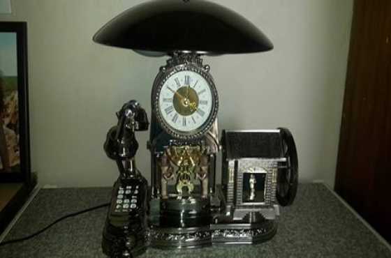 Telephone watch chimes lamp