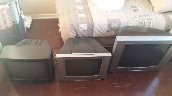 television sets,3 working televisions in excellent condition