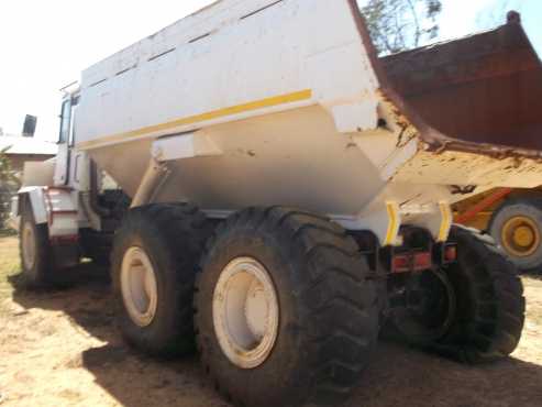 TEREX 25T DUMPER NEW ENGINE