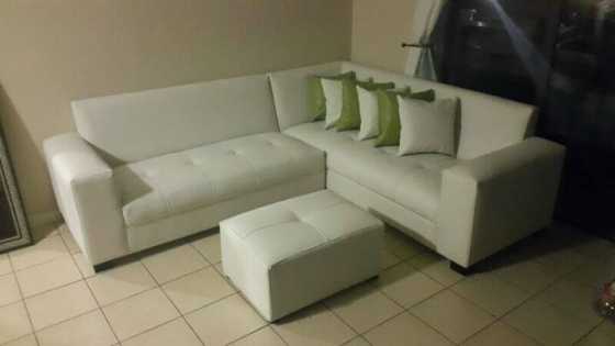 THE TENNESSE CORNER COUCH,CHOOSE YOUR COLOUR