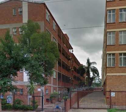 Three bedroom flat to rent in Pretoria West-C0162