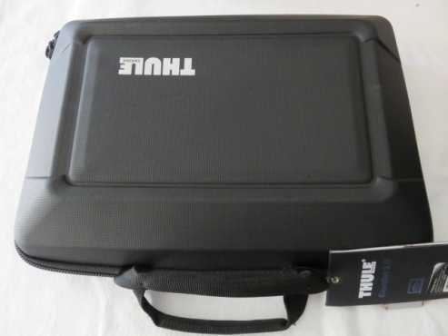 THULE Gauntlet 3.0 Attach Case for 15quot MacBook Pro